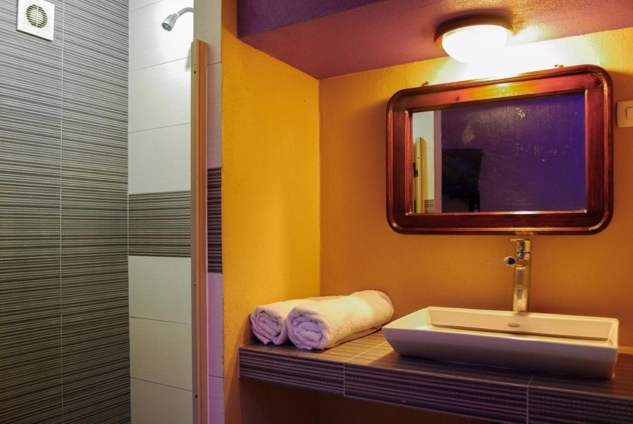 Hotel Oasis Monterrey Exteriér fotografie